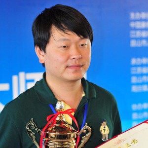 洪智